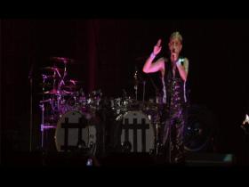 Depeche Mode One Caress (Tour of the Universe - Barcelona 2009) (bonus)